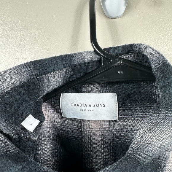 Ovadia & Sons Short Sleeve Relax Fit Camp Button Up Shirt Sz XL - Black and Grey - Picture 4 of 5